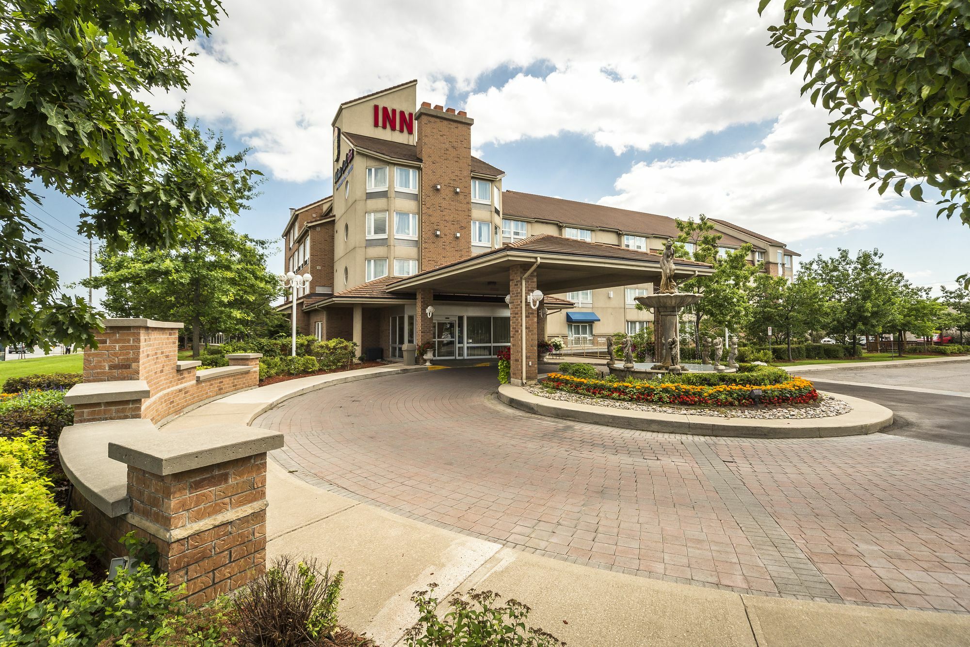 Monte Carlo Inn Brampton Buitenkant foto